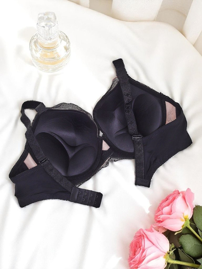 Royalfashion Naiste pitsiga push-up rinnahoidja Coco Lift
