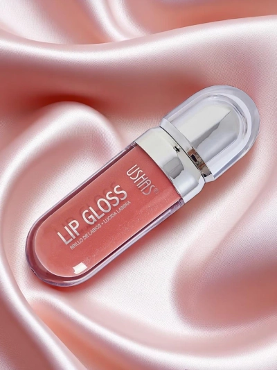 USHAS Lip Gloss with Glitter color Light Pink