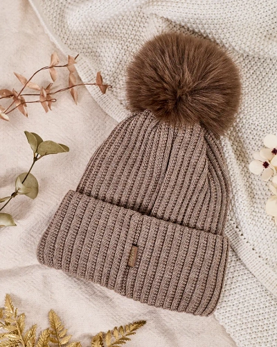 Royalfashion Kvinner's stoppet hatt med en pompom