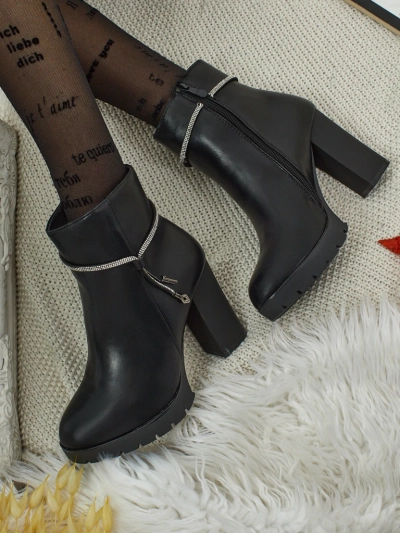 Naiste öko-nahast jämeda kontsaga poolsaapad Marellin