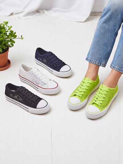 Женские перфорированные кроссовки Royalfashion Nizzet