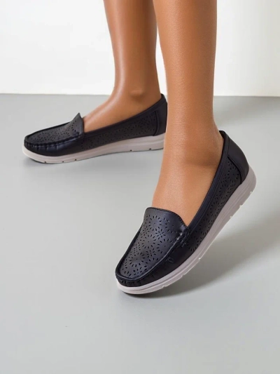 Royalfashion Ladies' perforated moccasins Besset