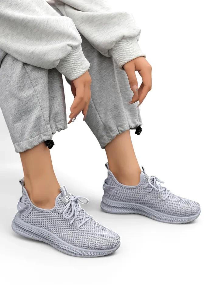 Royalfashion Женские спортивные тканевые кроссовки Rinsel