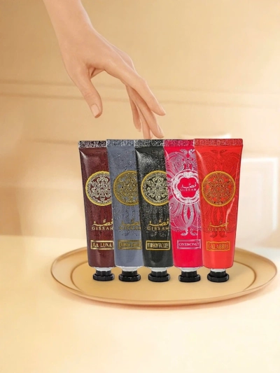 La Luna Perfumed Moisturizing Hand Cream