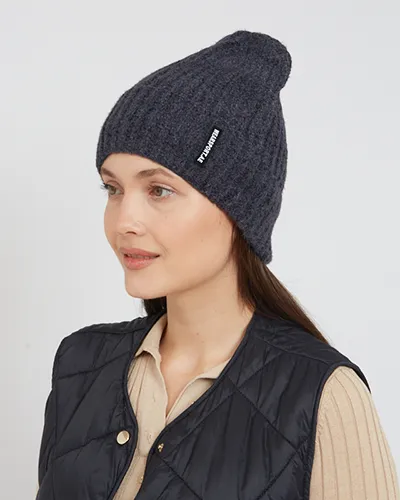 Royalfashion Kvinnors isolerade hatt