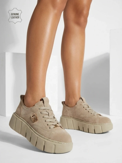 Women's Renos Natural Leather Sport Sneakers