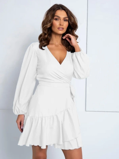 Royalfashion Naiste lipsuga mini kleit volangidega