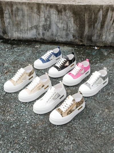 Royalfashion Женские кроссовки на платформе Золотой Мировой