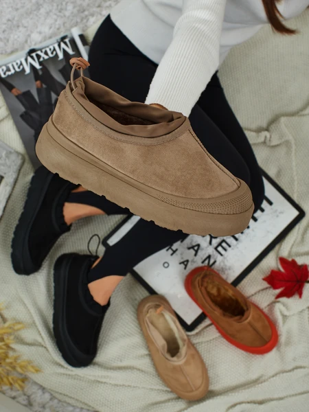 Lühikesed naiste a'la saapad Velisee