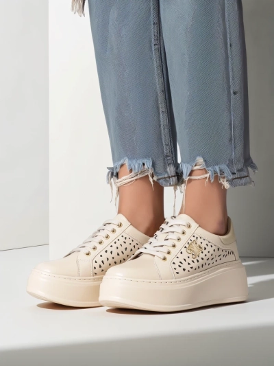 Royalfashion Women's perforated sport sneakers Jovixi