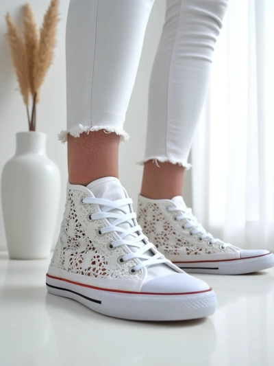 Royalfashion Women's perforated sneakers Limme