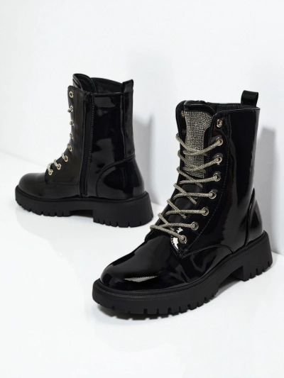 Lakitud paeltega naiste poolsaapad Fjorra