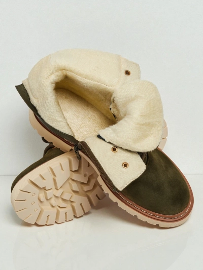 Naiste karvase voodriga matkasaapad Tessara