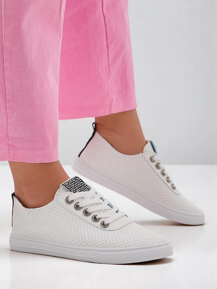 Royalfashion Women's sneakers with rhinestones Cytorrie