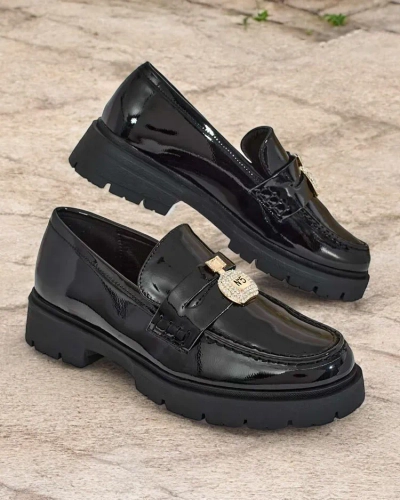 Royalfashion Женские лакированные мокасины Bemies