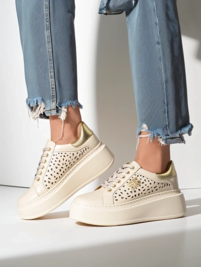 Royalfashion Women's perforated sport sneakers Jovixi