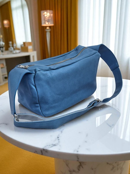 Royalfashion Väike naiste öko-nahast käekott Lyra Vell