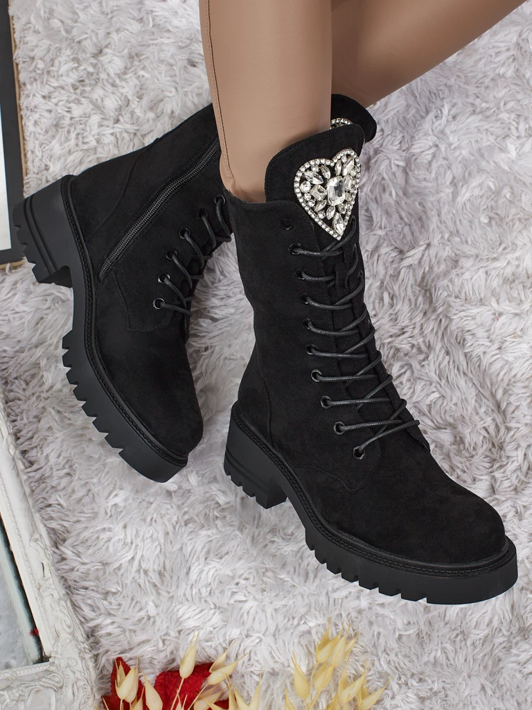 Эко-замшевые женские ботинки на шнуровке Emelune