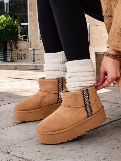 Royalfashion Short women's snow boots Haluzi