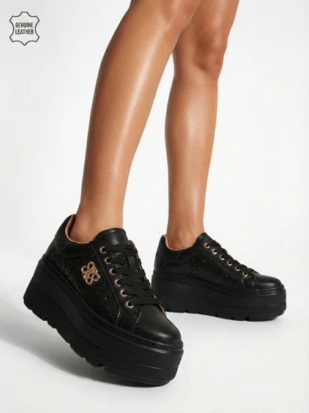 Ažuursed naiste sporditossud naturaalsest nahast Atelle