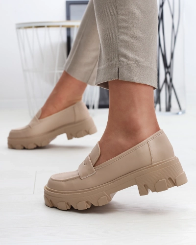Women's beige moccasins on a solid sole Desika - Footwear