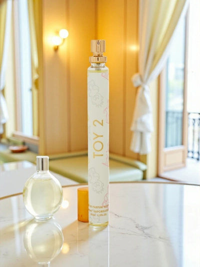 Inspireeritud naiste parfüümvesi Toy