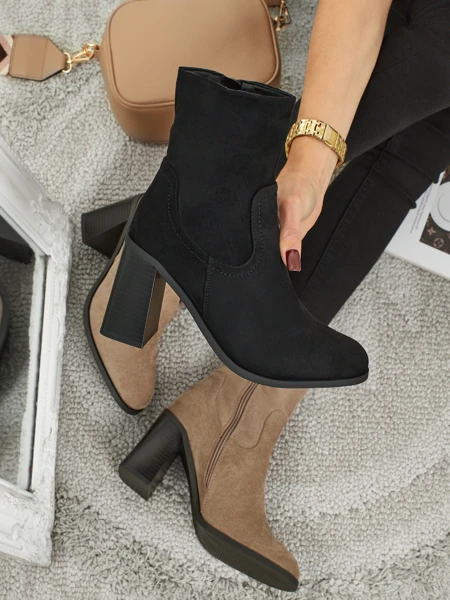 Naiste öko-замшnahast saapad jämeda kontsaga Rune Fast