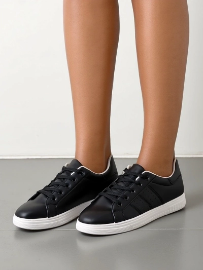 Royalfashion Naiste Fogod pitsiga spordijalatsid