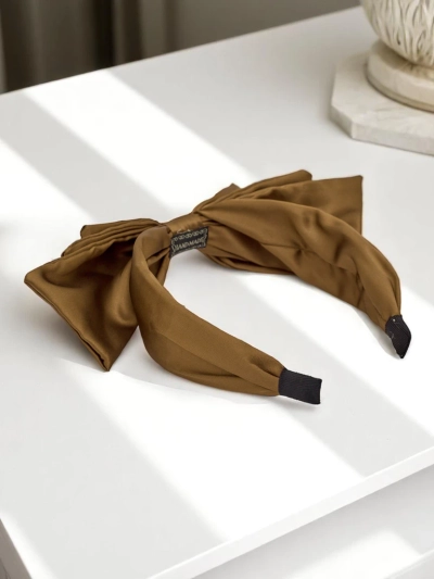 Royalfashion Satäänist lipsuga peapael Celine