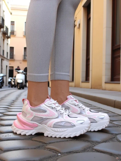 Royalfashion Women's Patent Sneakers Leysi