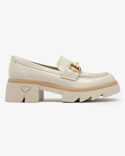 Лакированные бежевые женские мокасины с кристаллами Inriw - Обувь