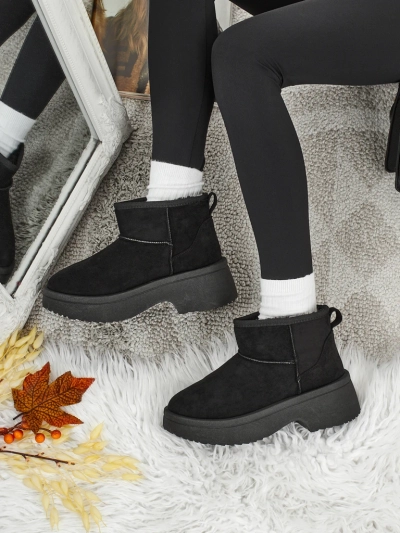 Short women's snow boots a'la Liorah