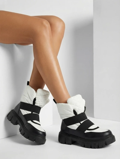 Женские сноубутсы на плоской подошве черно-белого цвета Ferory- Footwear