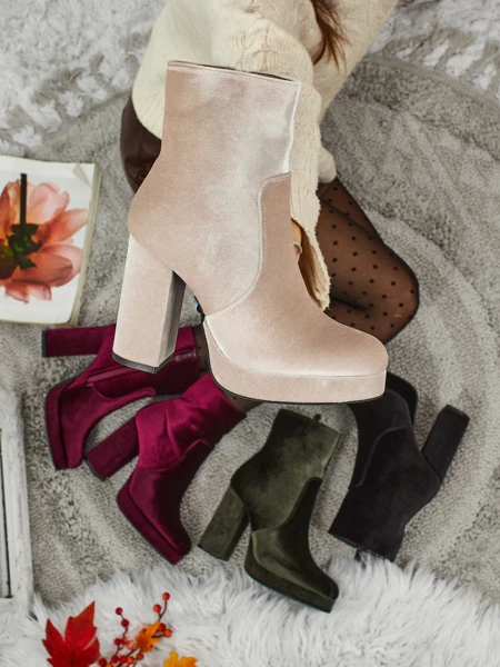 Women's Heeled Ankle Boots Velour Style Miss
