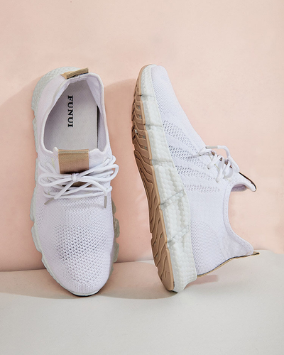 Белые женские кроссовки с бежевыми вставками Baym