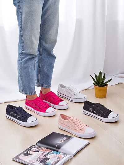 Женские кеды Callista Fuksja - легкая ткань, плоская подошва 2,5 см