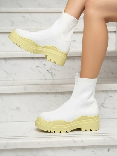 Elegant Women's Lime Vintage Style Shoes