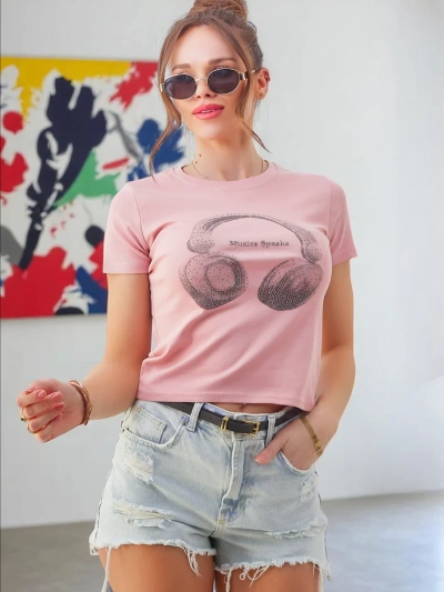 Royalfashion Women's cotton t-shirt with Music Speaking print