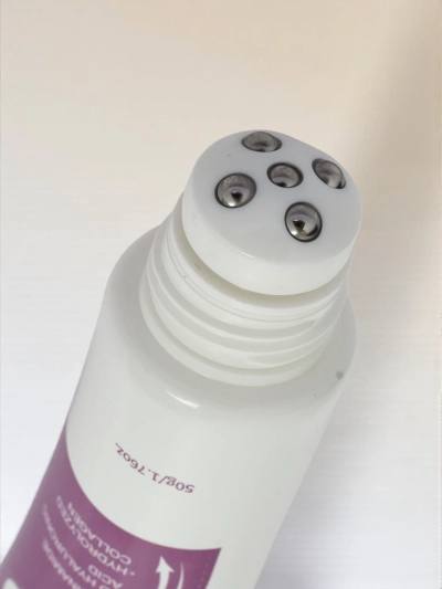 Lifting-kaelakreem koos masseerijaga