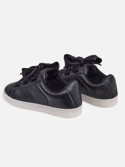 Royalfashion Naiste öko-nahast tennised dekoratiivsete paeltega Etti