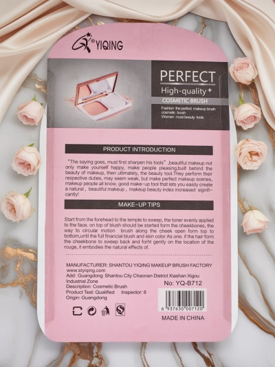 Kompaktne meigipintslite komplekt