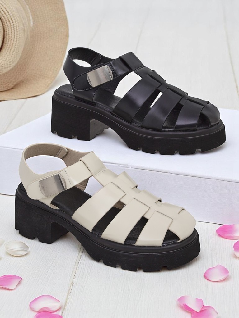 Royal Fashion Women's Roman-style Bratz sandals