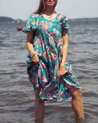 Royalfashion Roheline värvilise lillemustriga naiste kleit
