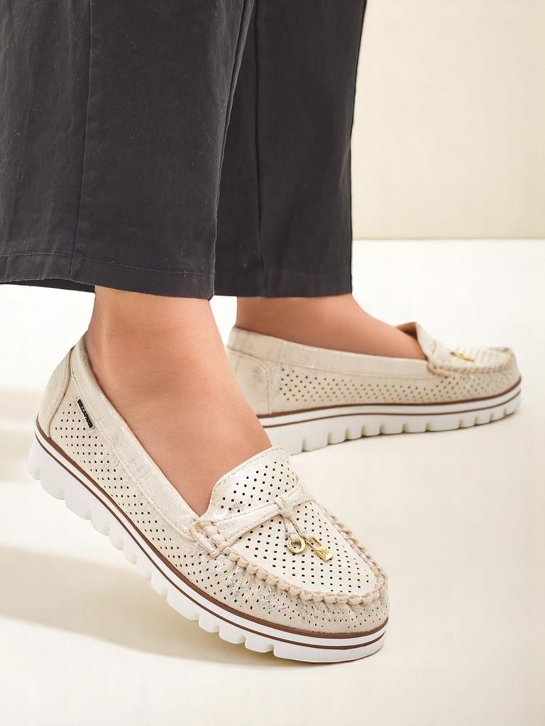 Royalfashion Женские перфорированные мокасины Elissas