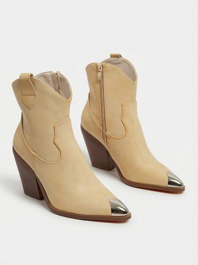 Women's Heeled Cowboy Boots with Decorative Toe Fang Glacier