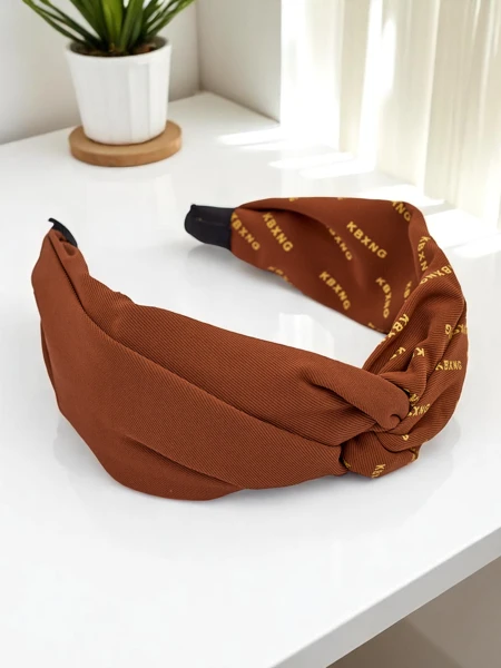 Royalfashion Juuksepael Punutud Mustriga Laras