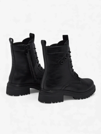 Eko-nahast paeltega naiste poolsaapad Nometa