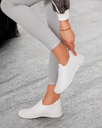 Valged naiste slip-on spordijalatsid Palomena - Jalatsid