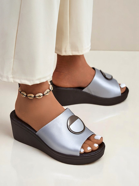 Royalfashion Женские босоножки на танкетке Elira