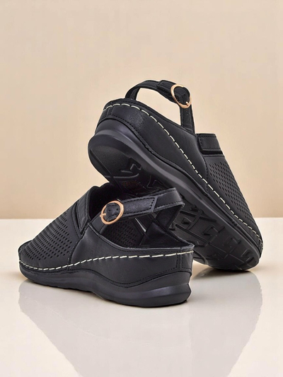 Royalfashion Женские сандалии на низкой танкетке Mira